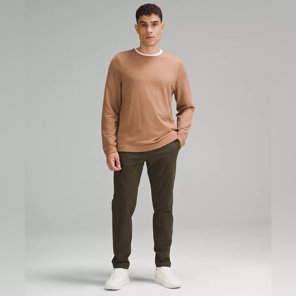 Lululemon ABC Slim-Fit Trouser 30L
Stretch Cotton VersaTwill - Picture 2 of 7